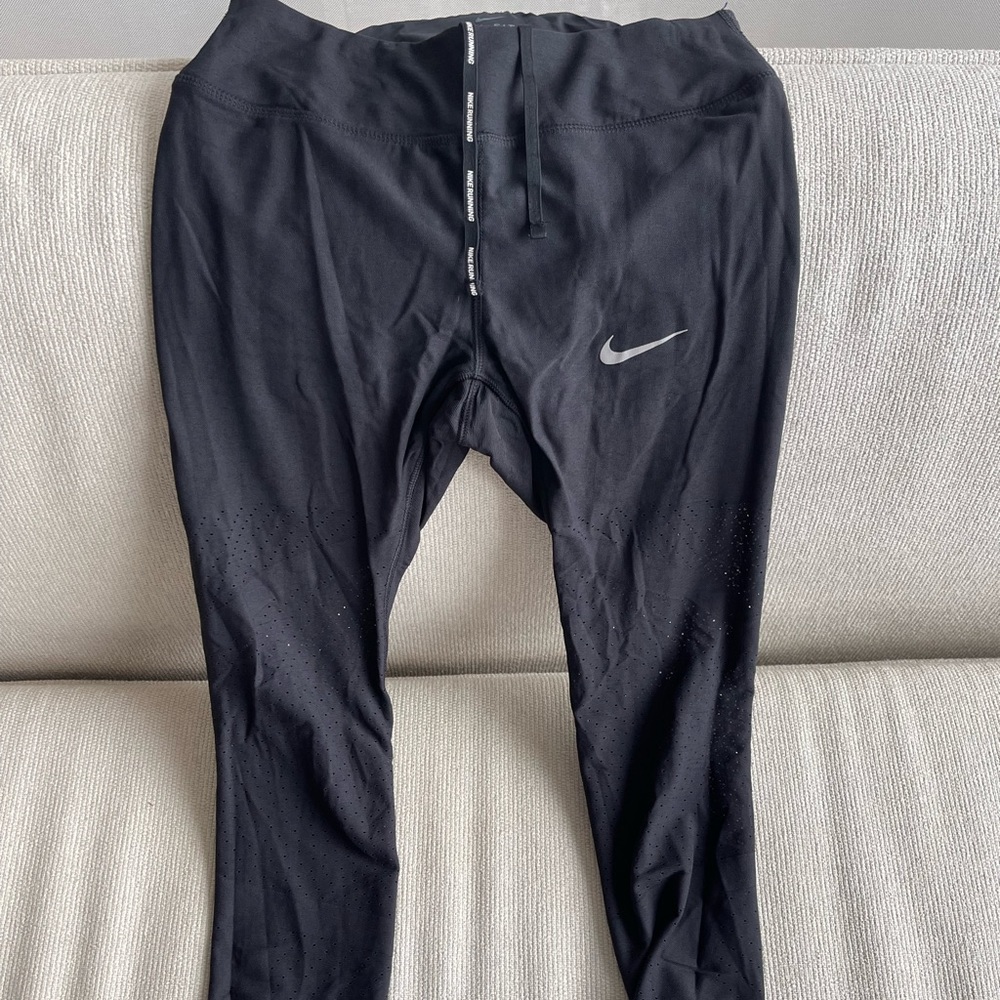 Nike leggings mid rise skinny fit ankle length